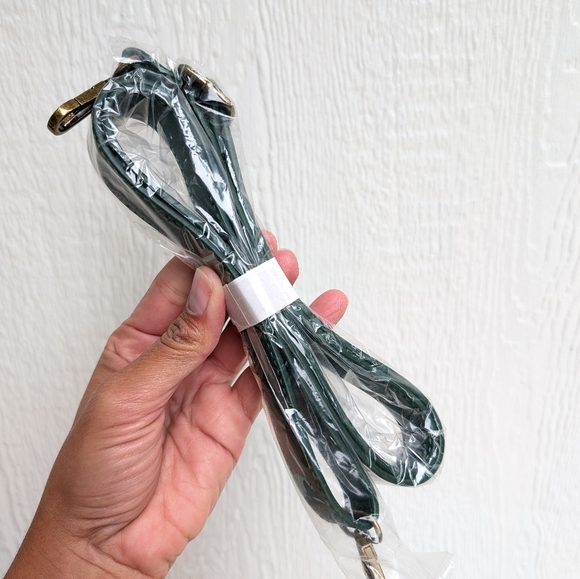 NWT Loungefly Disney Mini Satchel Bag Peter Pan Big Ben Green Dome Tinkerbell - Picture 6 of 7